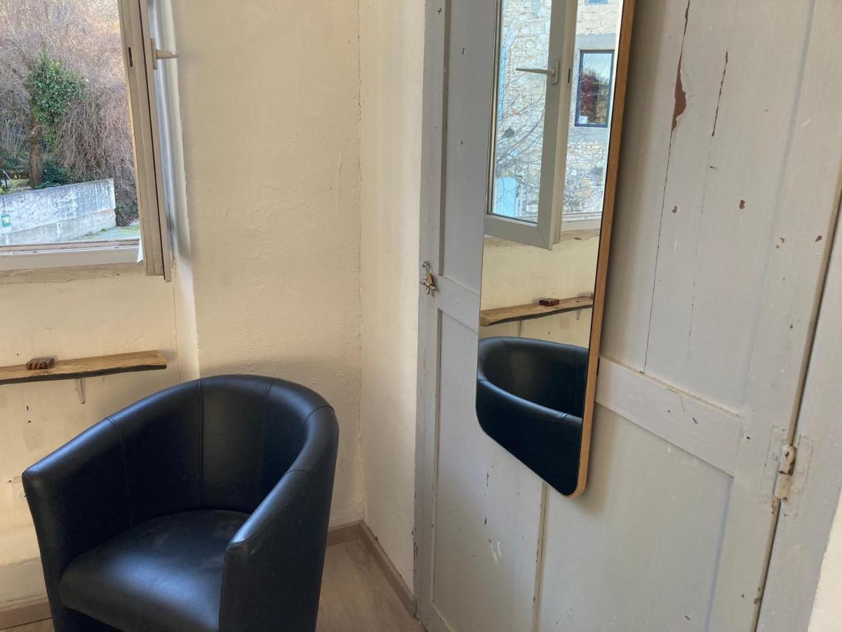 Chambre Privee Dans Maison Dromoise - Viarhona - Autoroute - Jacuzzi A Reserver En Supplement Châteauneuf-du-Rhône エクステリア 写真